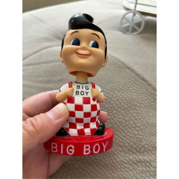 2004 Big Boy Restaurant 4 1/4" Plastic Bobble Head Toy Vintage Nostalgia. Great - Picture 4 of 9